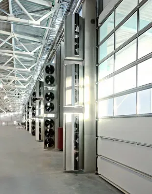 Тепловая завеса ТЕПЛОМАШ для автомоек